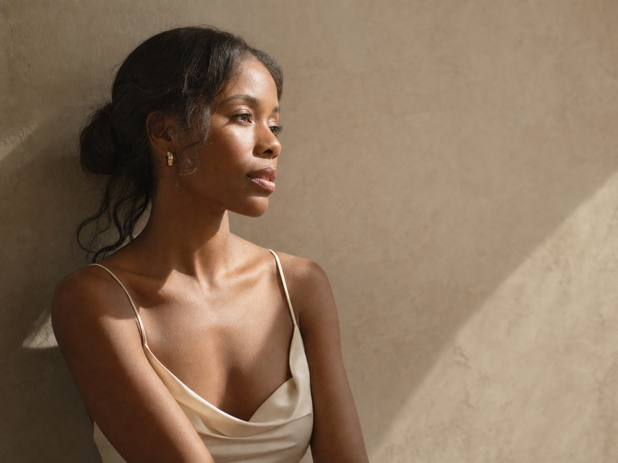 The Finish : Editorial Skin Without A Makeup Bag