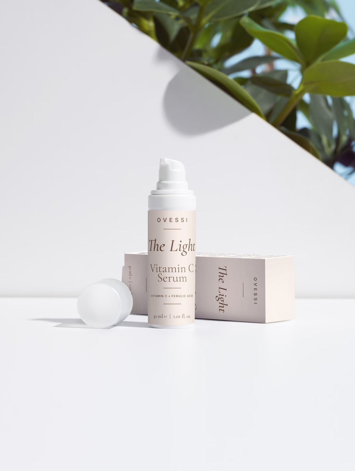 The Light : Vitamin C Glow Serum, view 4