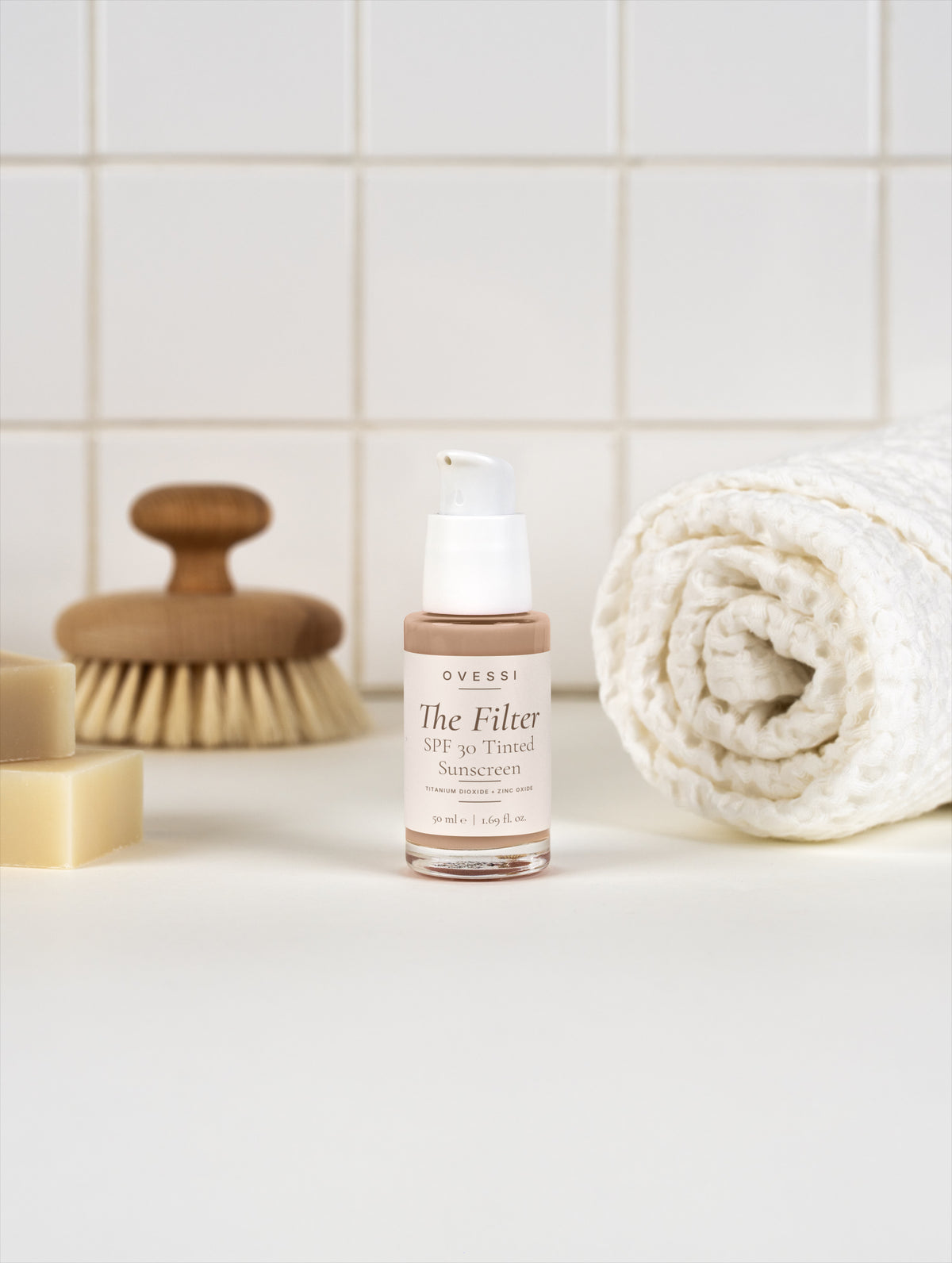 The Filter : SPF30 Tinted Sunscreen, view 3
