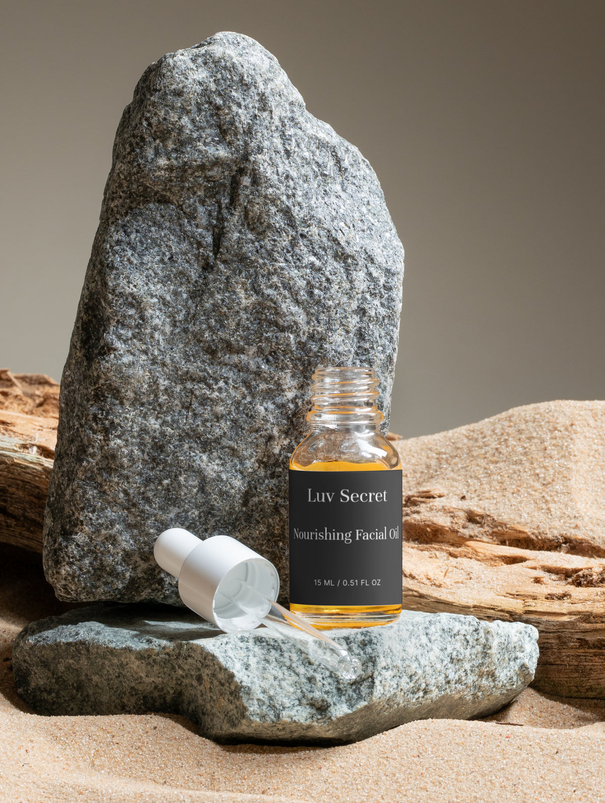 The Nectar : Eleven-Oil Nourishing Facial Oil
