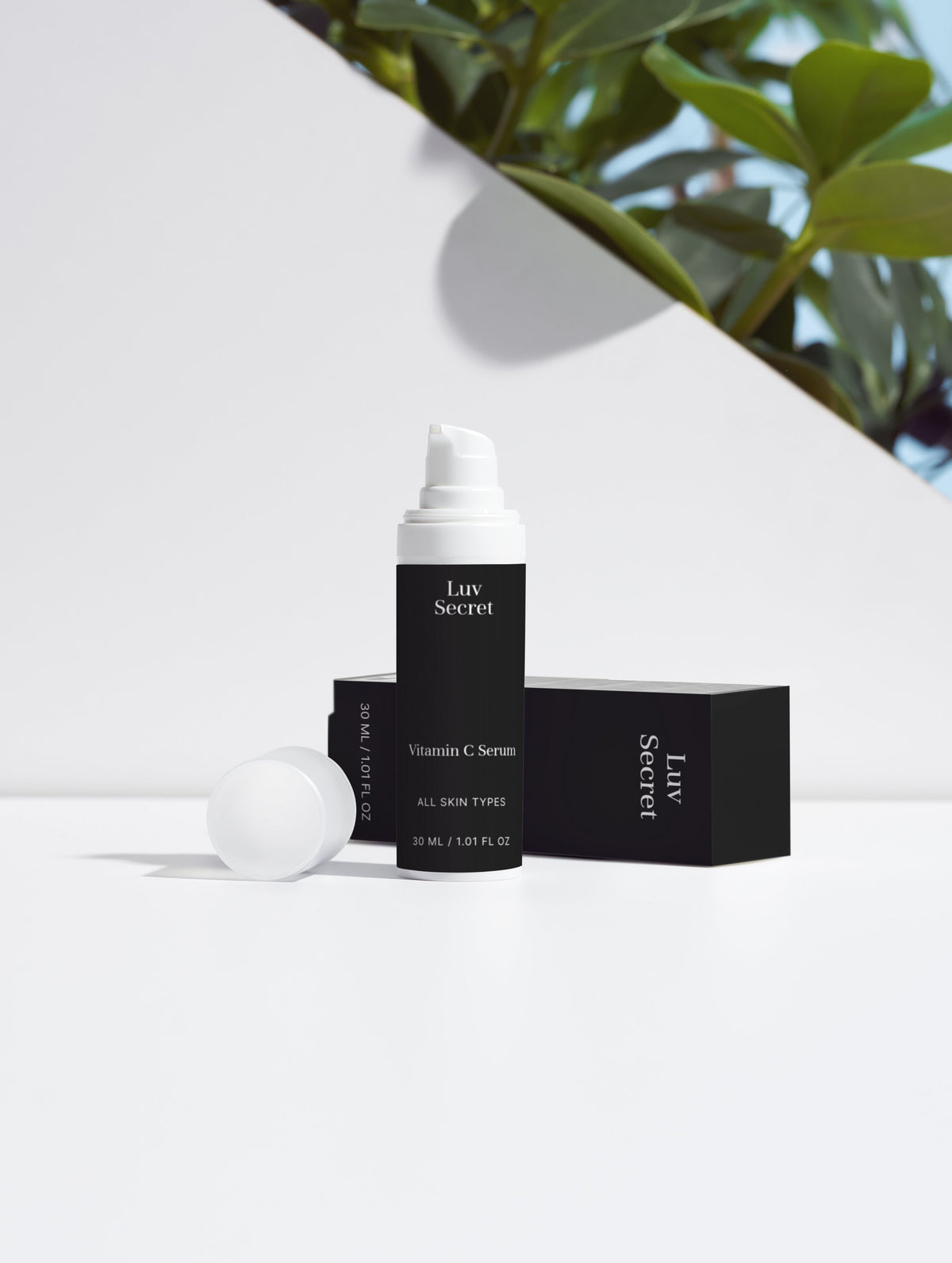The Light : Vitamin C Glow Serum