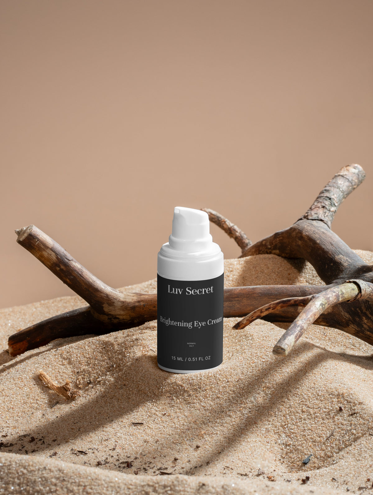 The Wake : Brightening Eye Cream