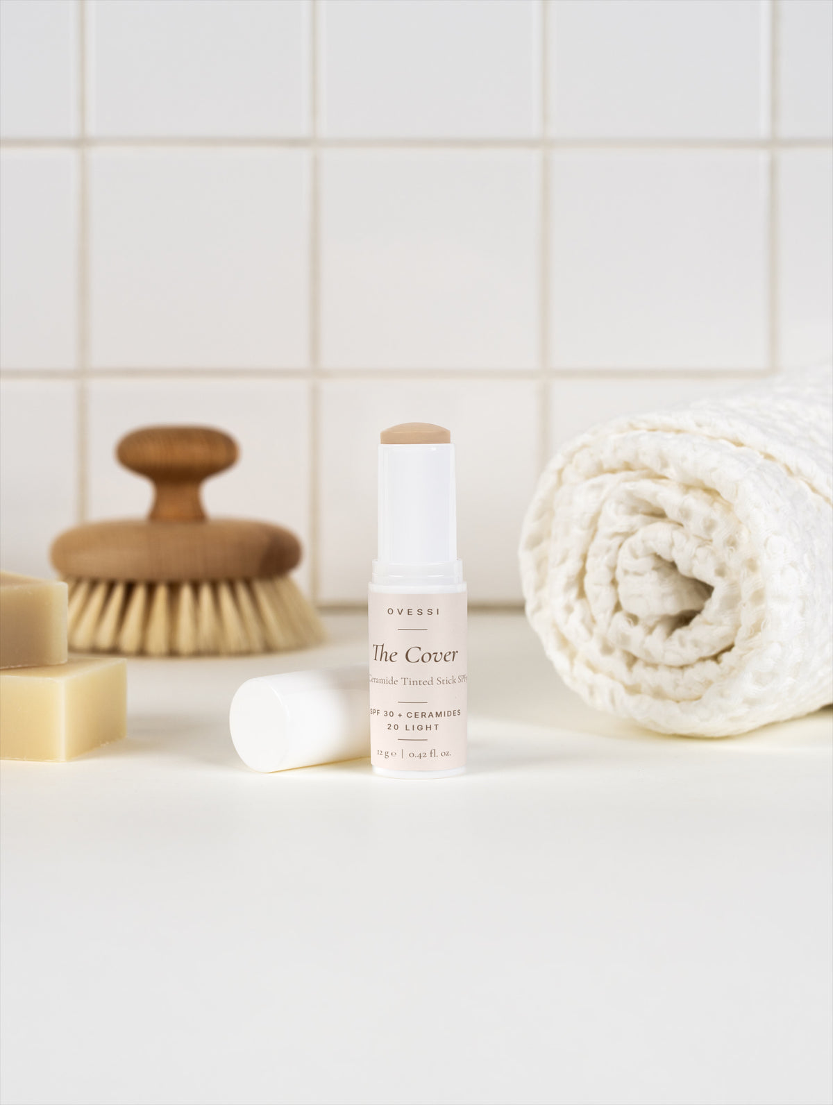 The Cover : CC Ceramide Stick in 20 Light, view 4