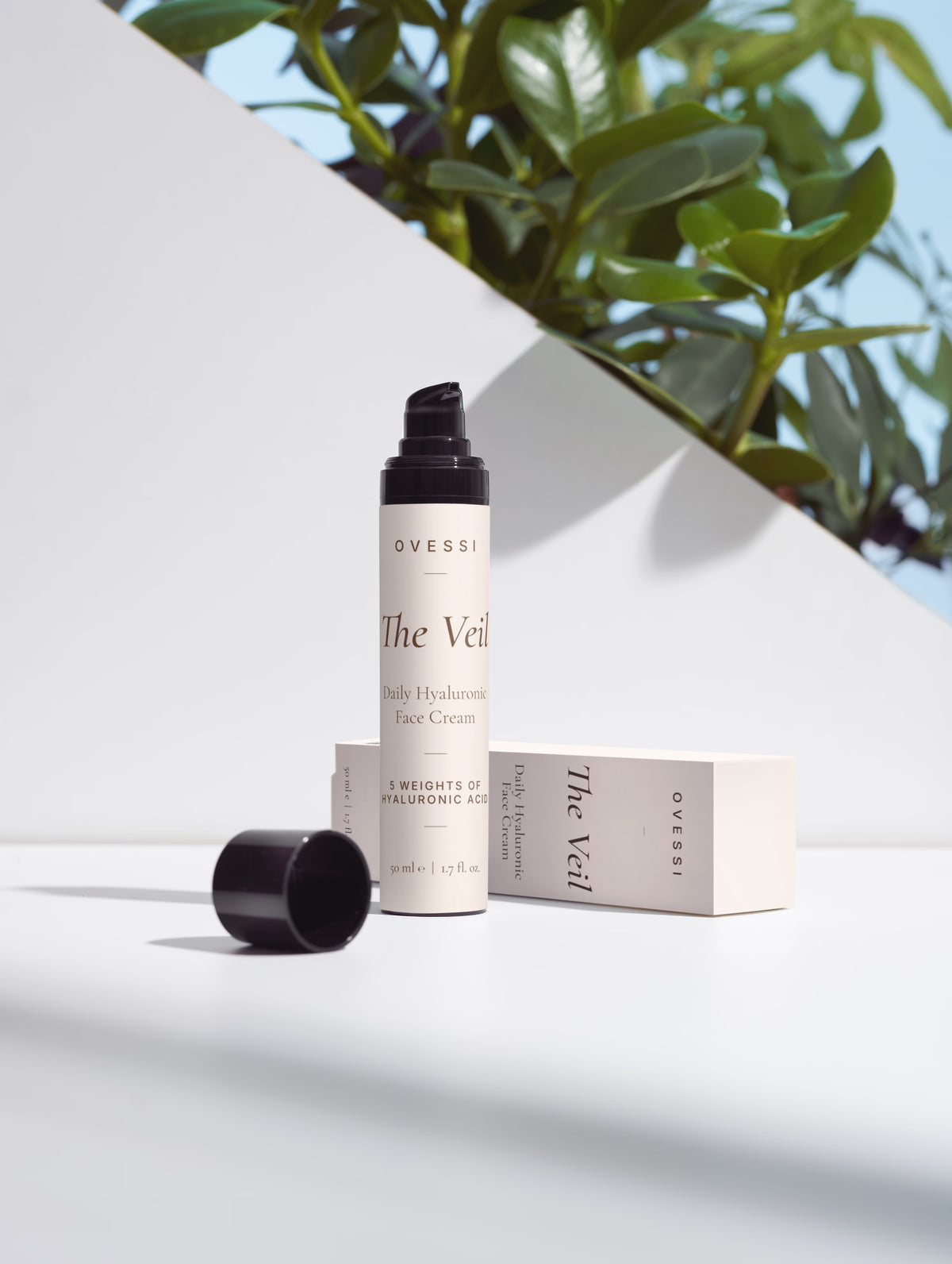 The Veil : Daily Hyaluronic Face Cream, view 4