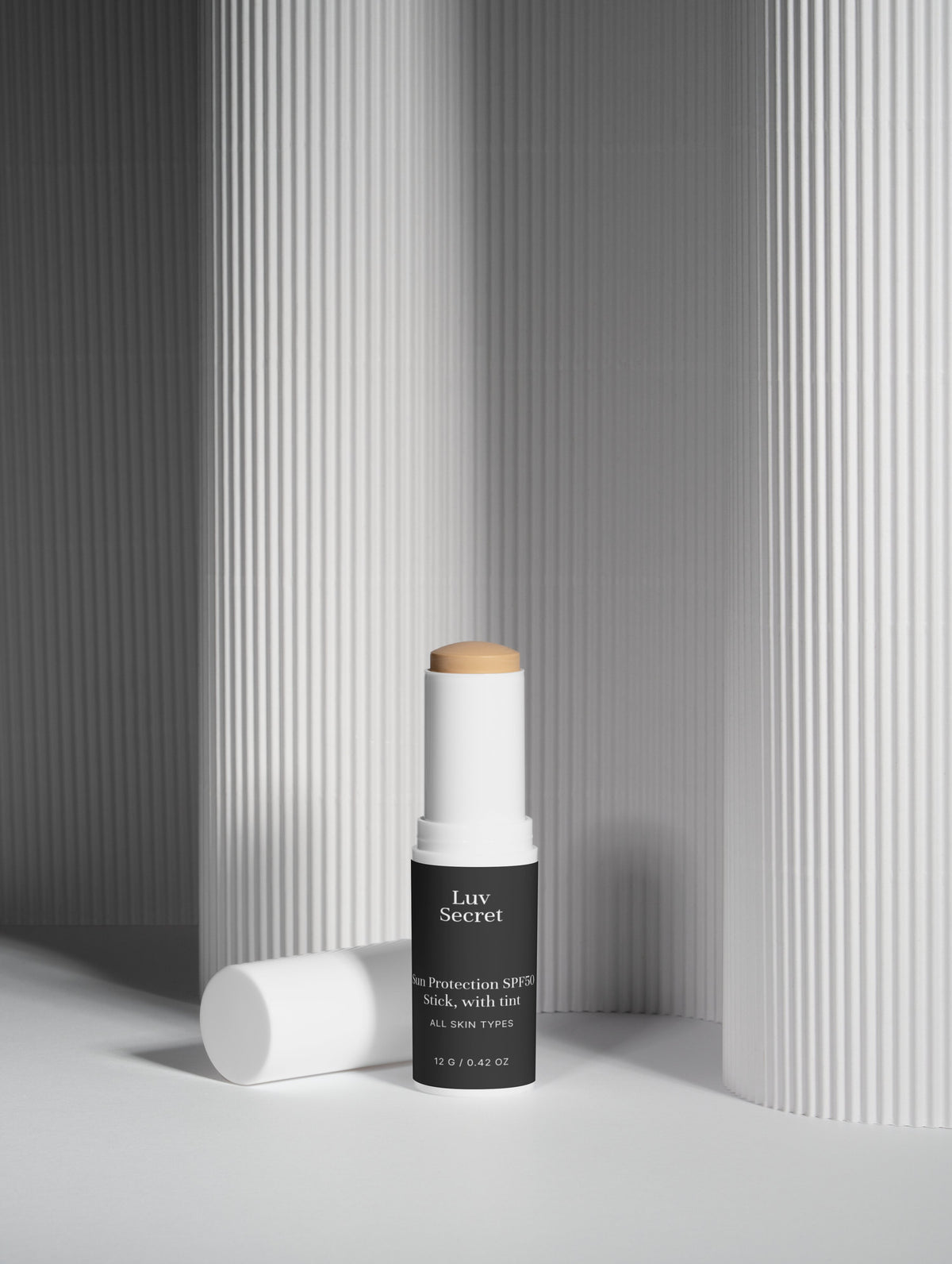 The Tint : SPF50 Tinted Sun Stick